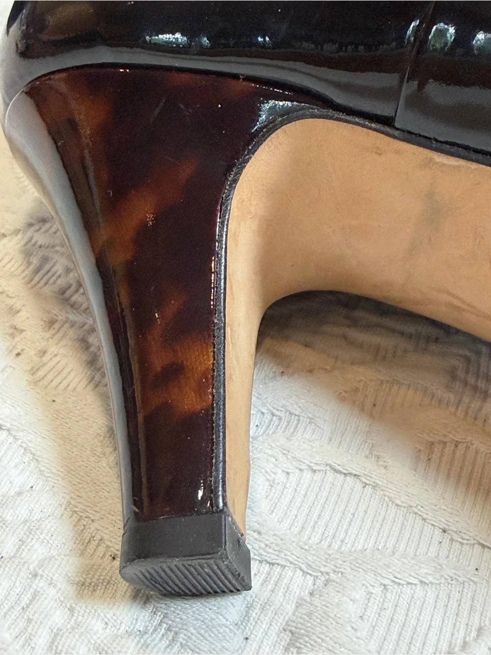 Hand Made In Italy Patent Leather Pumps. EU 39 3” Tortoise shell heels Anyi Lu